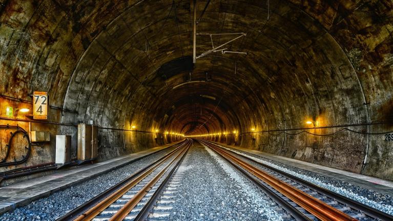 Správa železnic připravuje výstavbu tunelu mezi Prahou a Berounem