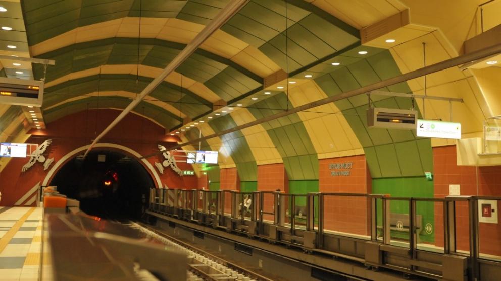 Fotografie stanice Orlov most nově otevřené třetí linky sofijského metra