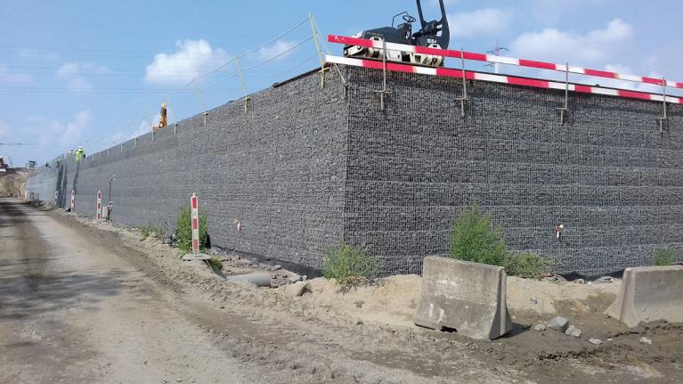 Vystužené zemné oporné konštrukcie na stavbe Oosterweel Link, Belgicko