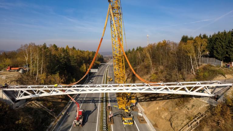 Rekonstrukce nadjezdu dálnice D1 „Kaliště“ – ocelová konstrukce