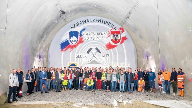 SWIETELSKY staví druhý tubus dálničního tunelu Karavanky. Zlepší dopravní spojení Rakouska se Slovinskem