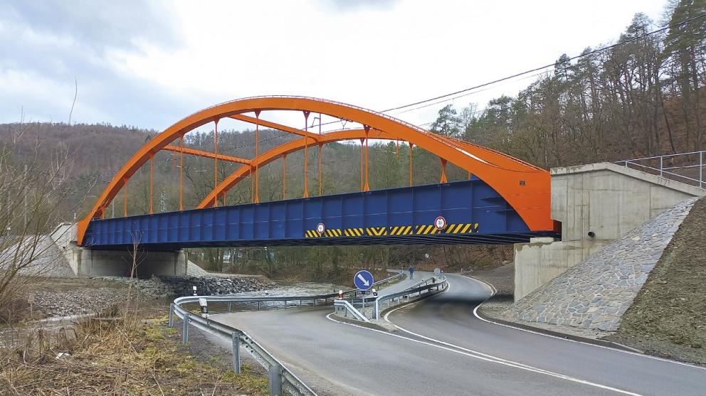 Nový železniční most přes řeku Svitavu na trati Brno-Maloměřice – Adamov po zprovoznění.