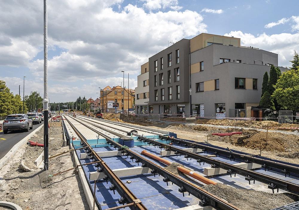 Realizace W-tramu na Evropské ulici.