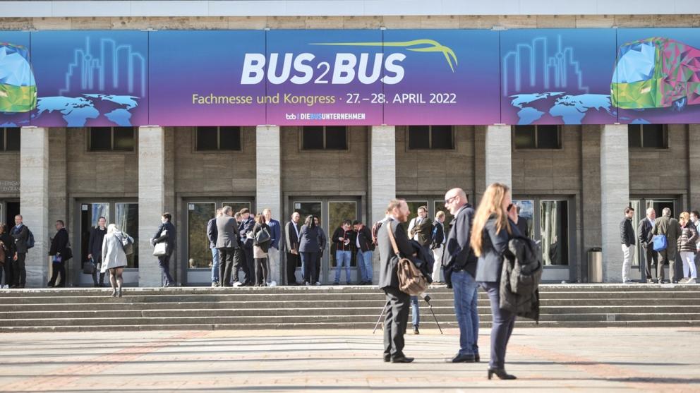 Posledního ročníku BUS2BUS 2022 se zúčastnili odborní návštěvníci z 25 zemí, kterým se představilo celkem 100 vystavovatelů. Foto: Messe Berlin GmbH