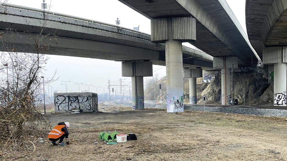 Základní korozní průzkum pod Barrandovským mostem v okolí trati Praha–Beroun.